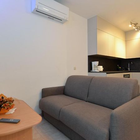 Apartments Elvis 1299 Vrsar Exterior foto